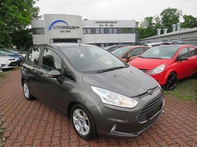 Grau Gebraucht 2015 Ford B-MAX SYNC Edition Van / Kleinbus | 8.990 € (Teuer)