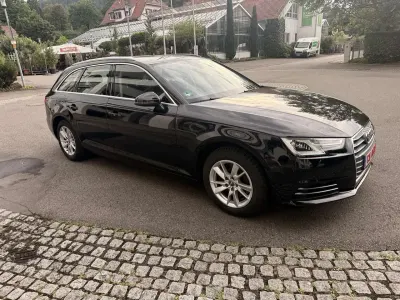 Gebraucht Audi A4 Sport 150 PS (110 kW) 2018 Brillantschwarz Kombi