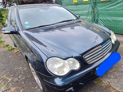 Mercedes C220