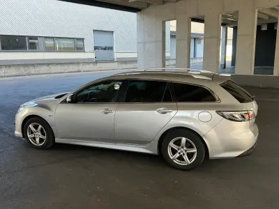 Używany Mazda 6 179 KM (131 kW) 2011 Srebrny Kombi
