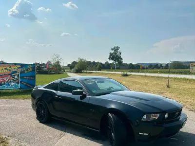 Gebraucht Ford Mustang 420 PS (308 kW) 2013 Schwarz Coupé
