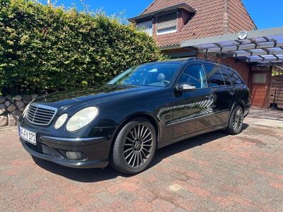 Mercedes E320