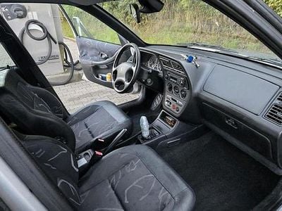 Usata Peugeot 306 68 CV (50 kW) 2000 Argento Utilitaria