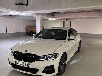 Second-hand BMW 330e M Sport 292 CP (214 kW) 2019 Alb Berlinǎ