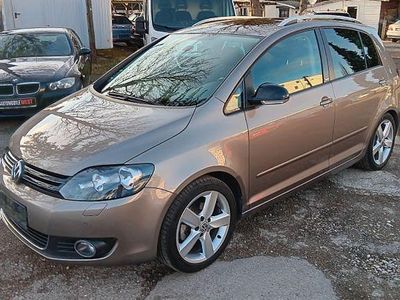 Gebraucht VW Golf VI Style 80 PS (58 kW) 2011 Braun Kleinwagen