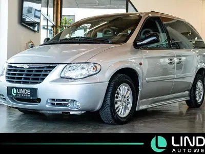 Gebraucht Chrysler Voyager 150 PS (110 kW) 2005 Silber Van / Kleinbus
