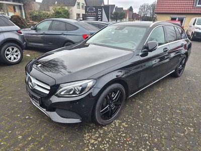Gebraucht Mercedes C180 156 PS (114 kW) 2016 Schwarz Kombi