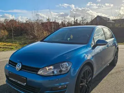 Gebraucht VW Golf VII Trendline 86 PS (63 kW) 2014 Blau Limousine