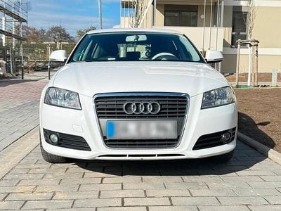 Gebraucht Audi A3 125 PS (91 kW) 2009 Weiß Kleinwagen