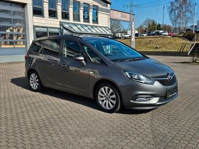 Second-hand Opel Zafira Active 140 CP (102 kW) 2017 Gri Monovolum