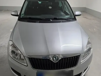 Gebraucht Skoda Fabia Family 105 PS (77 kW) 2011 Silber Kombi