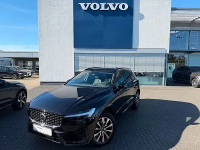 Gebraucht Volvo XC60 Plus 197 PS (144 kW) 2024 Schwarz SUV