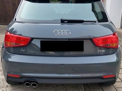 Gebraucht Audi A1 Sportback 125 PS (91 kW) 2015 Grau Kleinwagen