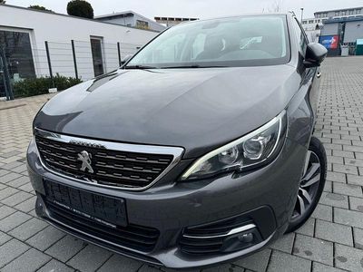 Gebraucht Peugeot 308 SW Allure 131 PS (96 kW) 2019 Grau Kombi
