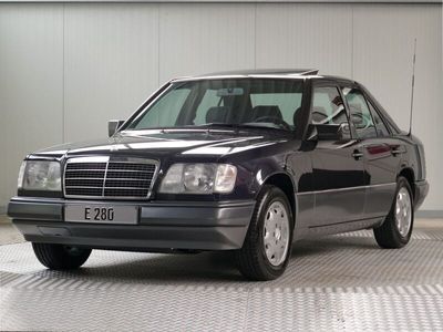 gebraucht Mercedes E280 *W124*Scheckheft*Karo schwarz*Toppzustand*