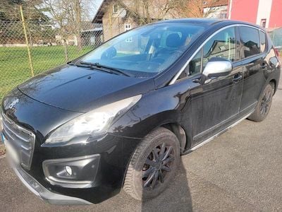 Usata Peugeot 3008 120 CV (88 kW) 2015 Nero Station wagon