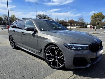 Usata BMW 530 M Sport 286 CV (210 kW) 2022 Grigio Station wagon
