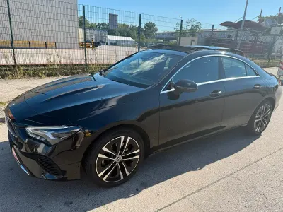 Gebraucht Mercedes CLA180 136 PS (100 kW) 2024 Schwarz Coupé
