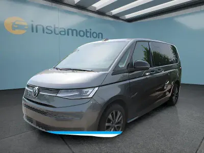 Gebraucht VW Multivan 204 PS (150 kW) 2023 Grau Van / Kleinbus