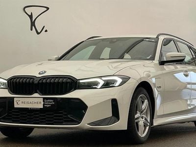 Second-hand BMW 330e Efficient Dynamics 292 CP (214 kW) 2022 Alb Break