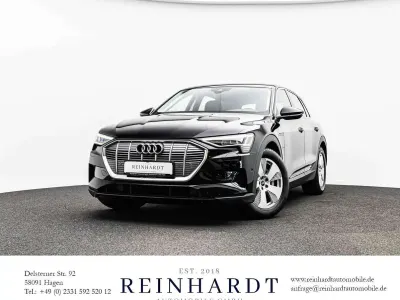 Gebraucht Audi e-tron Comfort 230 kW (313 PS) 2022 Brillantschwarz SUV