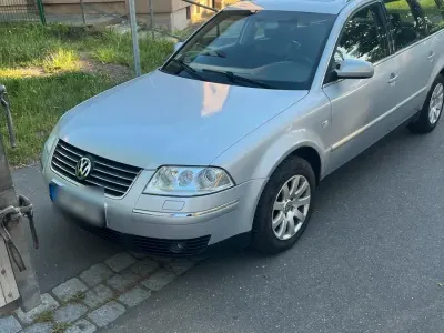 Gebraucht VW Passat 131 PS (96 kW) 2003 Silber Kombi