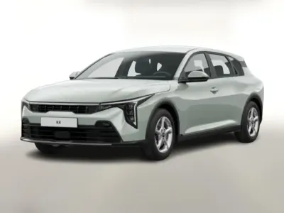 Neu Kia K4 116 PS (85 kW) 2026 Morgenbrise grau Limousine