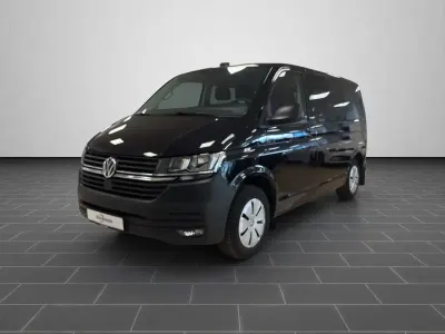 Gebraucht VW T6.1 150 PS (110 kW) 2020 Deep black perleffekt (metallic) Van