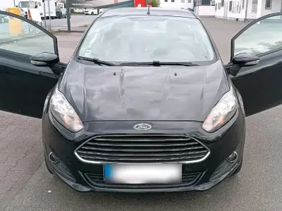 Gebraucht Ford Fiesta 2015 Schwarz Kleinwagen
