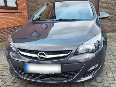 Gebraucht Opel Astra Eco 140 PS (102 kW) 2013 Grau Limousine