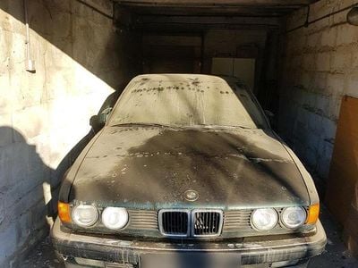 Gebraucht BMW 735 211 PS (155 kW) 1990 Grün Limousine