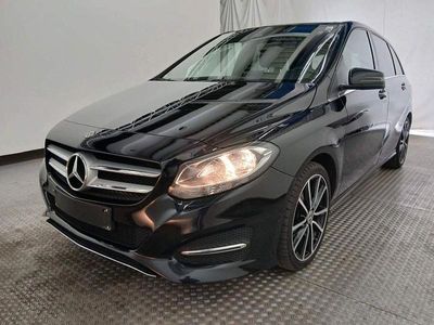 Mercedes B200