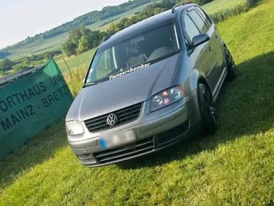 Gebraucht VW Touran 140 PS (102 kW) 2007 Grau Van / Kleinbus