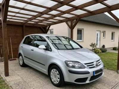 Gebraucht VW Golf Plus Cross 105 PS (77 kW) 2006 Silber Van / Kleinbus