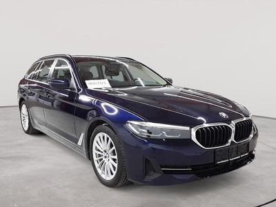Gebraucht BMW 530e Sport Line 184 PS (135 kW) 2021 Tansanitblau metallic Kombi