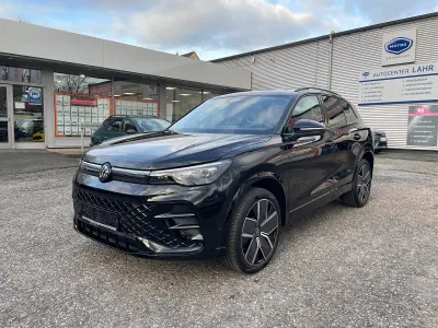 Gebraucht VW Tiguan LOUNGE 193 PS (141 kW) 2025 Grenadillschwarz metallic SUV