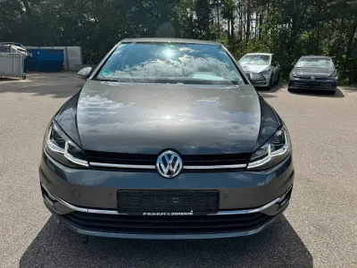 Gebraucht VW Golf VII Join 116 PS (85 kW) 2019 Grau Limousine