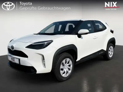 Gebraucht Toyota Yaris Cross Business Edition 116 PS (85 kW) 2023 Weiß SUV