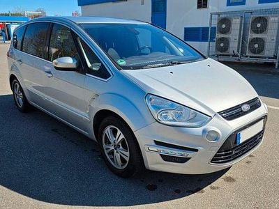 Gebraucht Ford S-MAX Titanium 163 PS (119 kW) 2012 Silber Van / Kleinbus