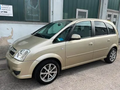 Gebraucht Opel Meriva 105 PS (77 kW) 2010 Beige Van / Kleinbus