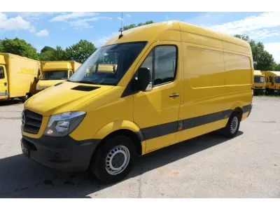 Gebraucht Mercedes Sprinter 143 PS (105 kW) 2016 Gelb Van
