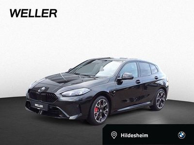 Gebraucht BMW 120 M Sport 150 PS (110 kW) 2025 Black sapphire (schwarz) Kleinwagen