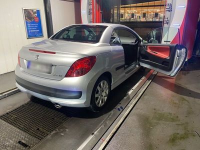 gebraucht Peugeot 207 CC HDi