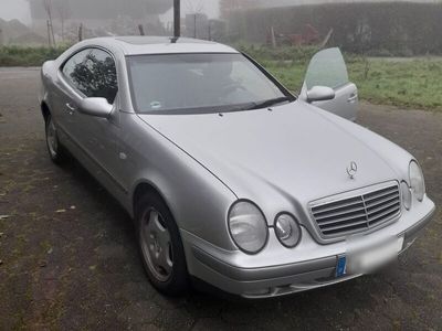 gebraucht Mercedes CLK200 elegance