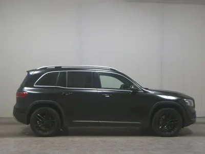 Second-hand Mercedes GLB200 Progressive 150 CP (110 kW) 2021 Negru SUV