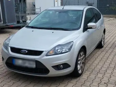 Gebraucht Ford Focus Sport 115 PS (84 kW) 2009 Silber Coupé