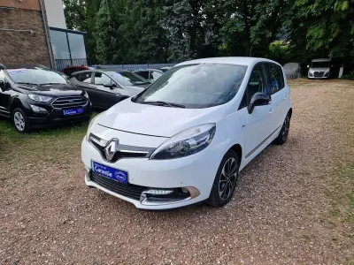 Gebraucht Renault Scenic E-Tech Bose Edition 132 PS (97 kW) 2015 Weiß Van / Kleinbus
