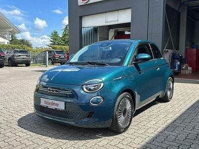 Gebraucht Fiat 500e 86 kW (118 PS) 2024 Grün
