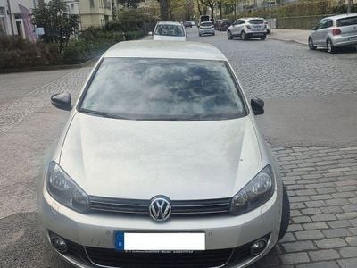 Usata VW Golf VI Trendline 122 CV (89 kW) 2011 Argento Utilitaria