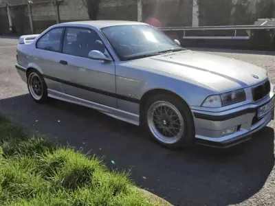 Gebraucht BMW 328 193 PS (141 kW) 1998 Silber Coupé